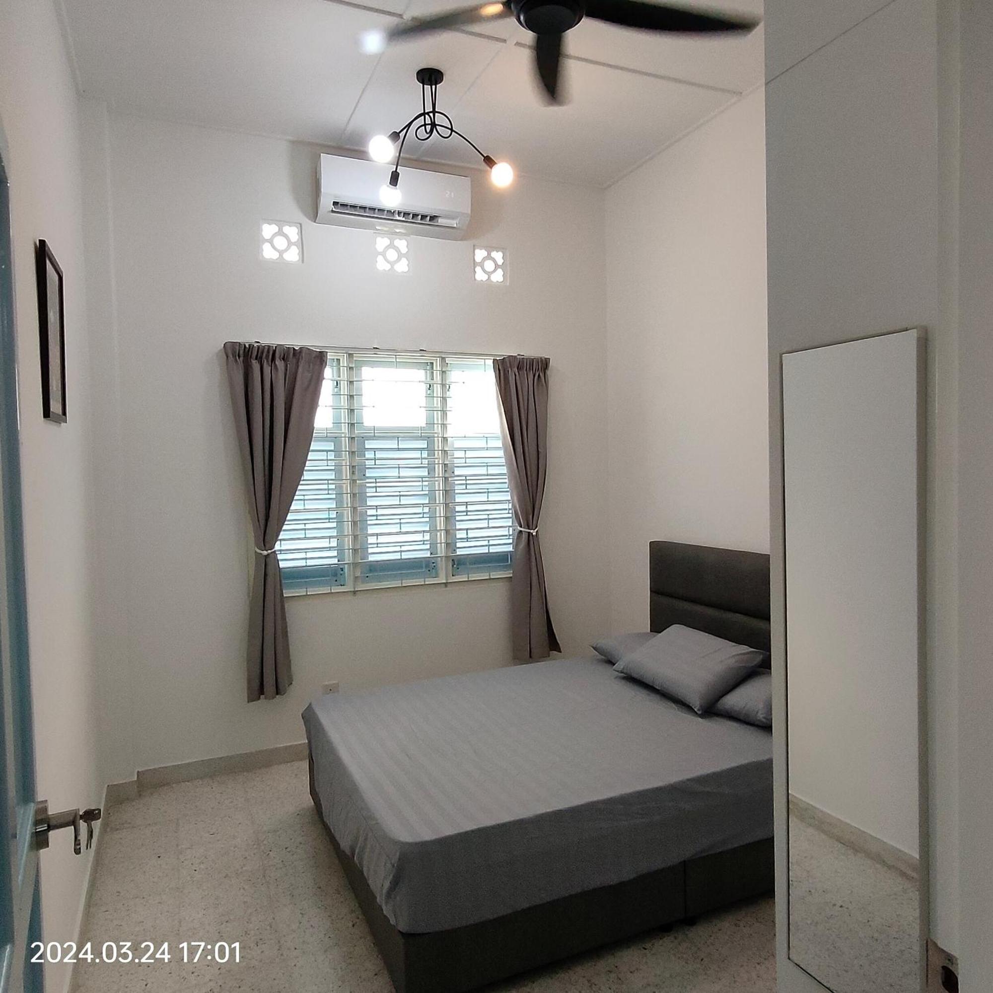 Sterling Homestay Tanjung Bungah  Exterior photo